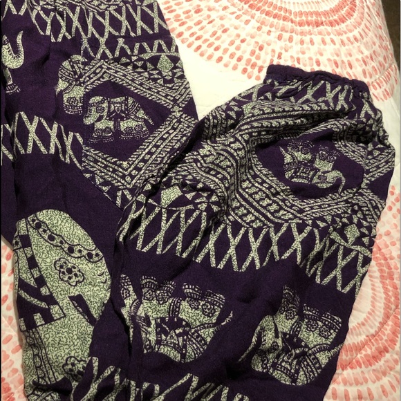 Pants - Picture 2 of 3